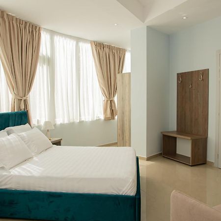Alv Rent Rooms Wlora Zewnętrze zdjęcie