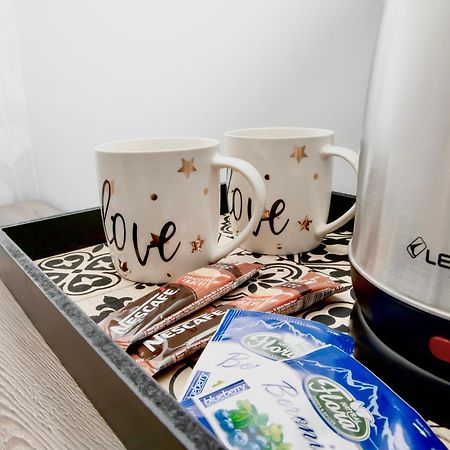 Alv Rent Rooms Wlora Zewnętrze zdjęcie