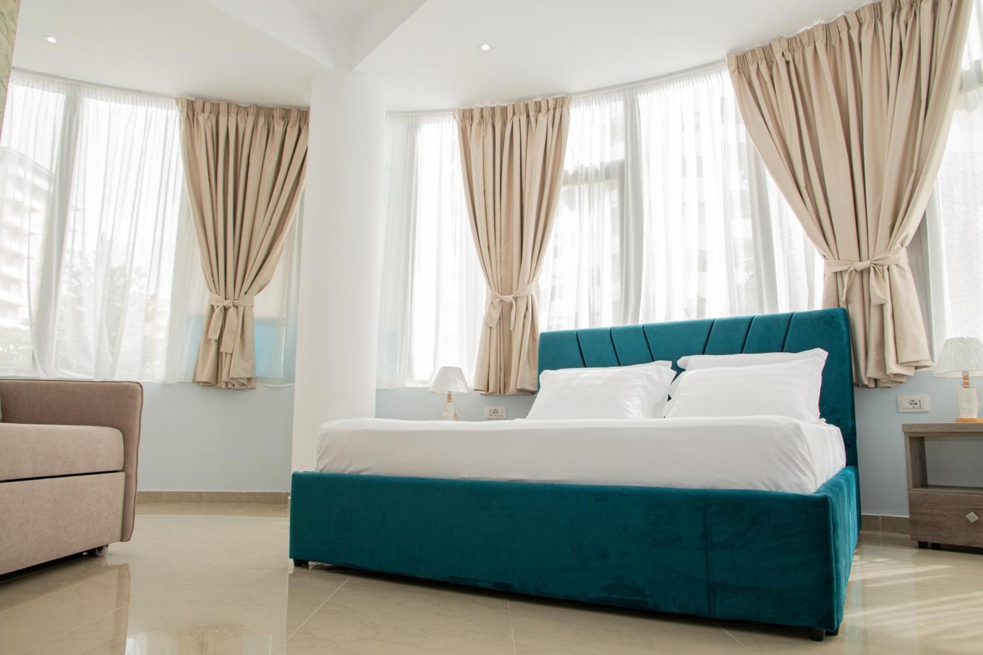 Alv Rent Rooms Wlora Zewnętrze zdjęcie