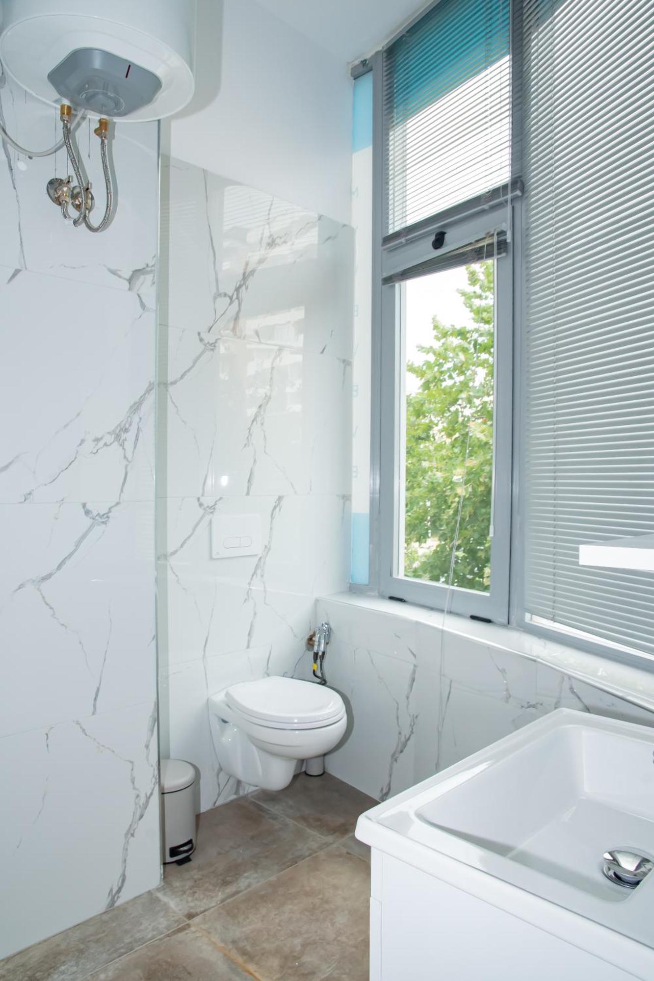 Alv Rent Rooms Wlora Zewnętrze zdjęcie