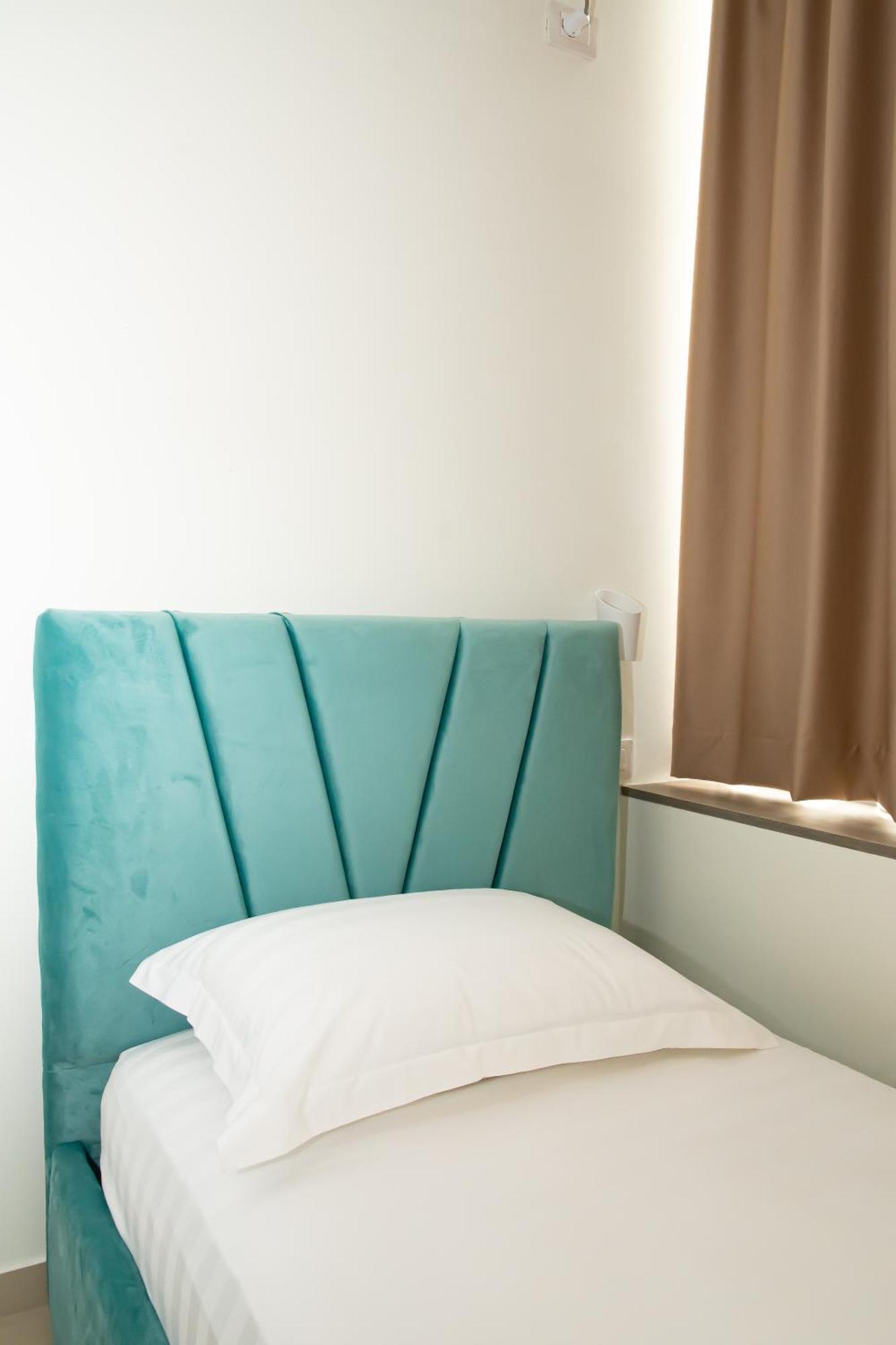 Alv Rent Rooms Wlora Zewnętrze zdjęcie